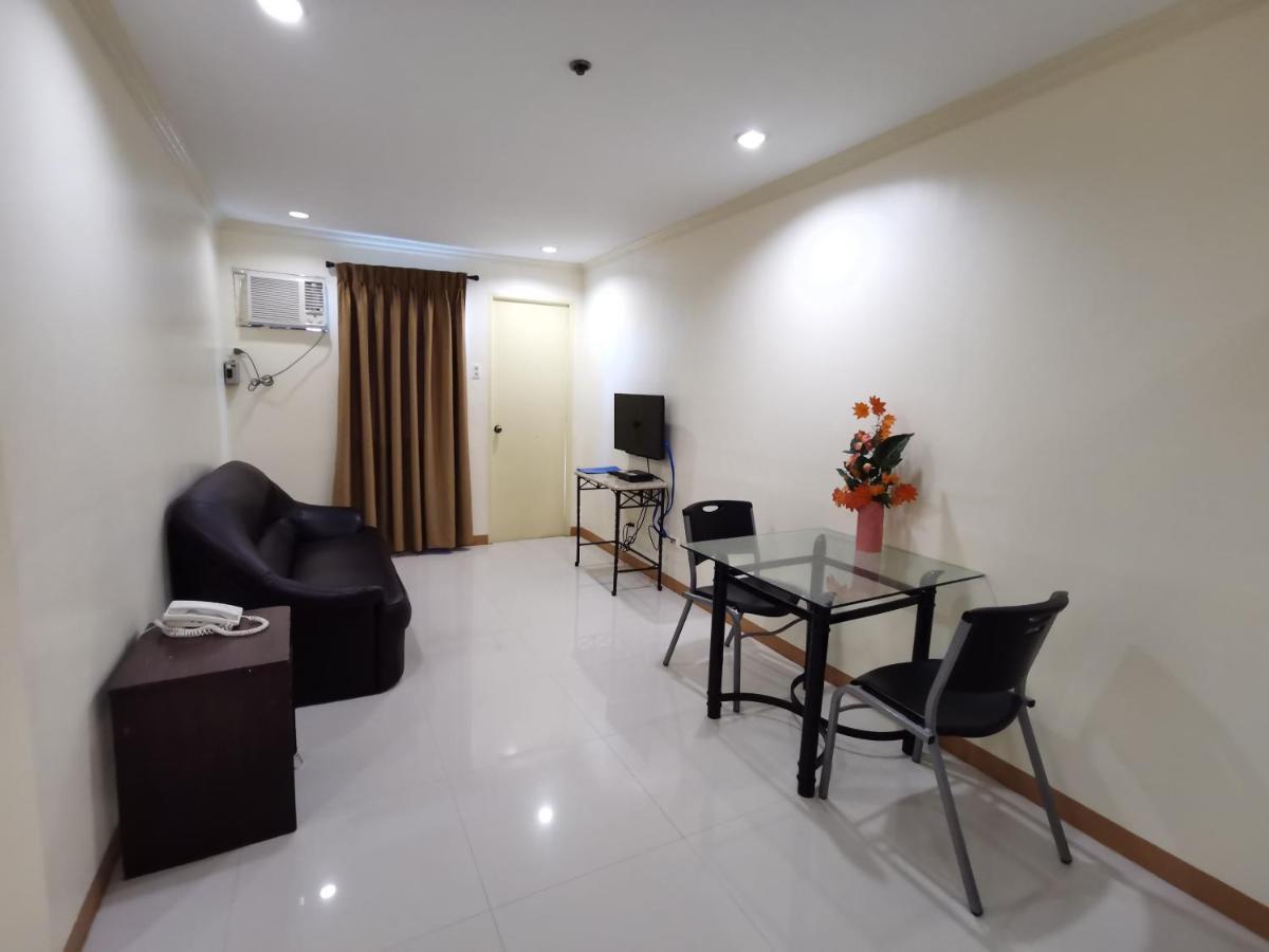 Metro Park Hotel - Cebu City Extérieur photo