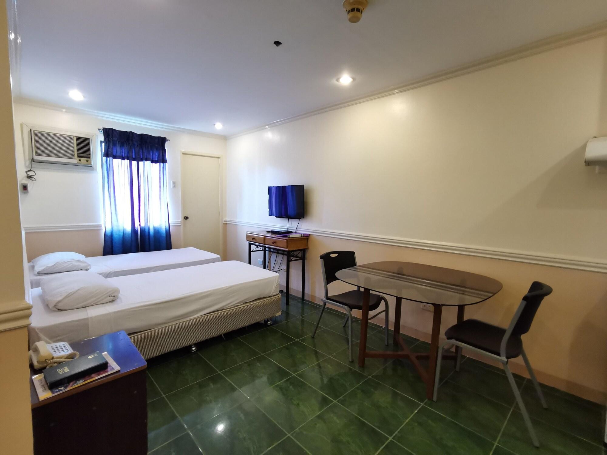 Metro Park Hotel - Cebu City Extérieur photo