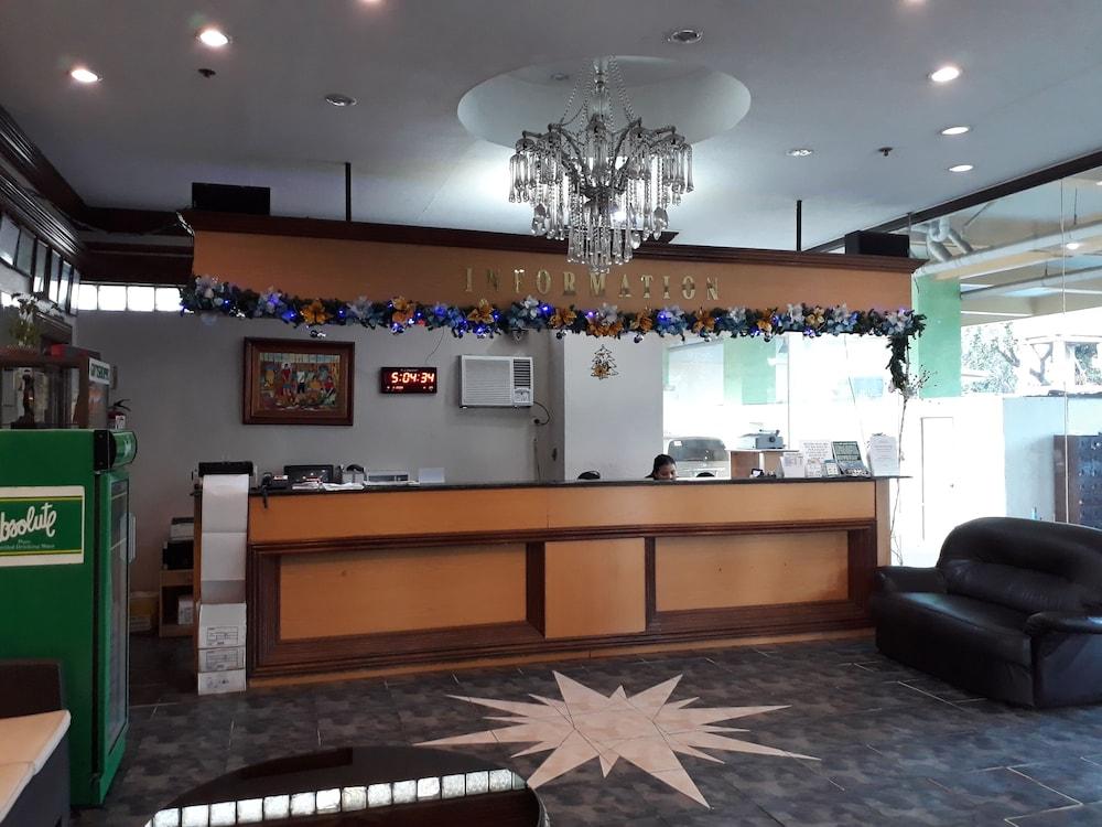 Metro Park Hotel - Cebu City Extérieur photo