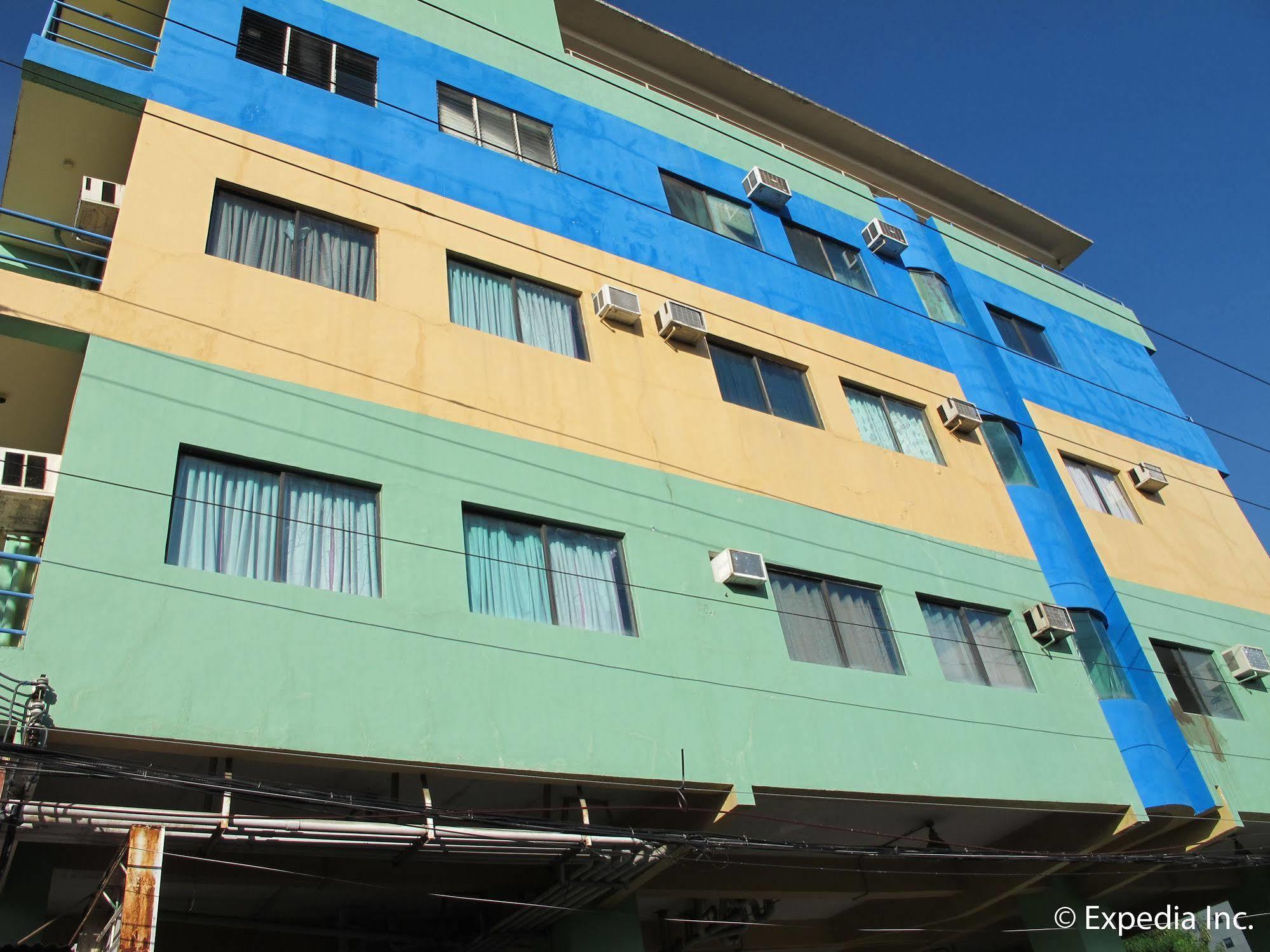 Metro Park Hotel - Cebu City Extérieur photo