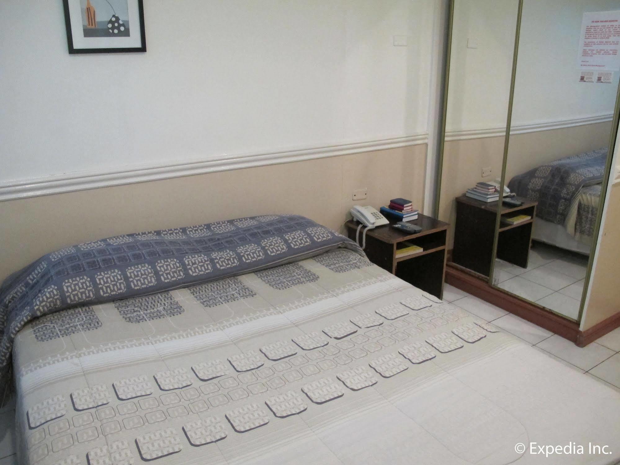 Metro Park Hotel - Cebu City Extérieur photo