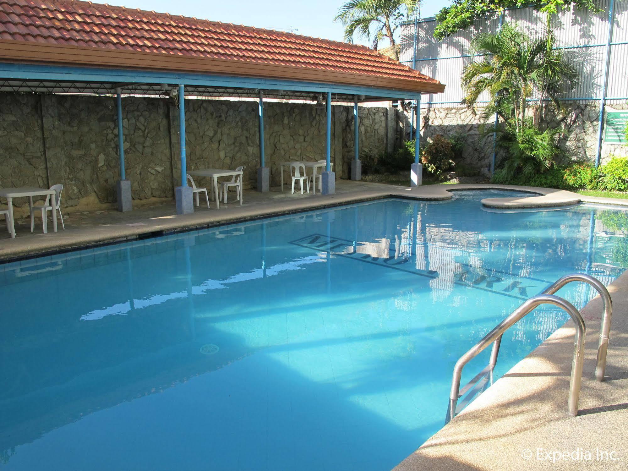 Metro Park Hotel - Cebu City Extérieur photo