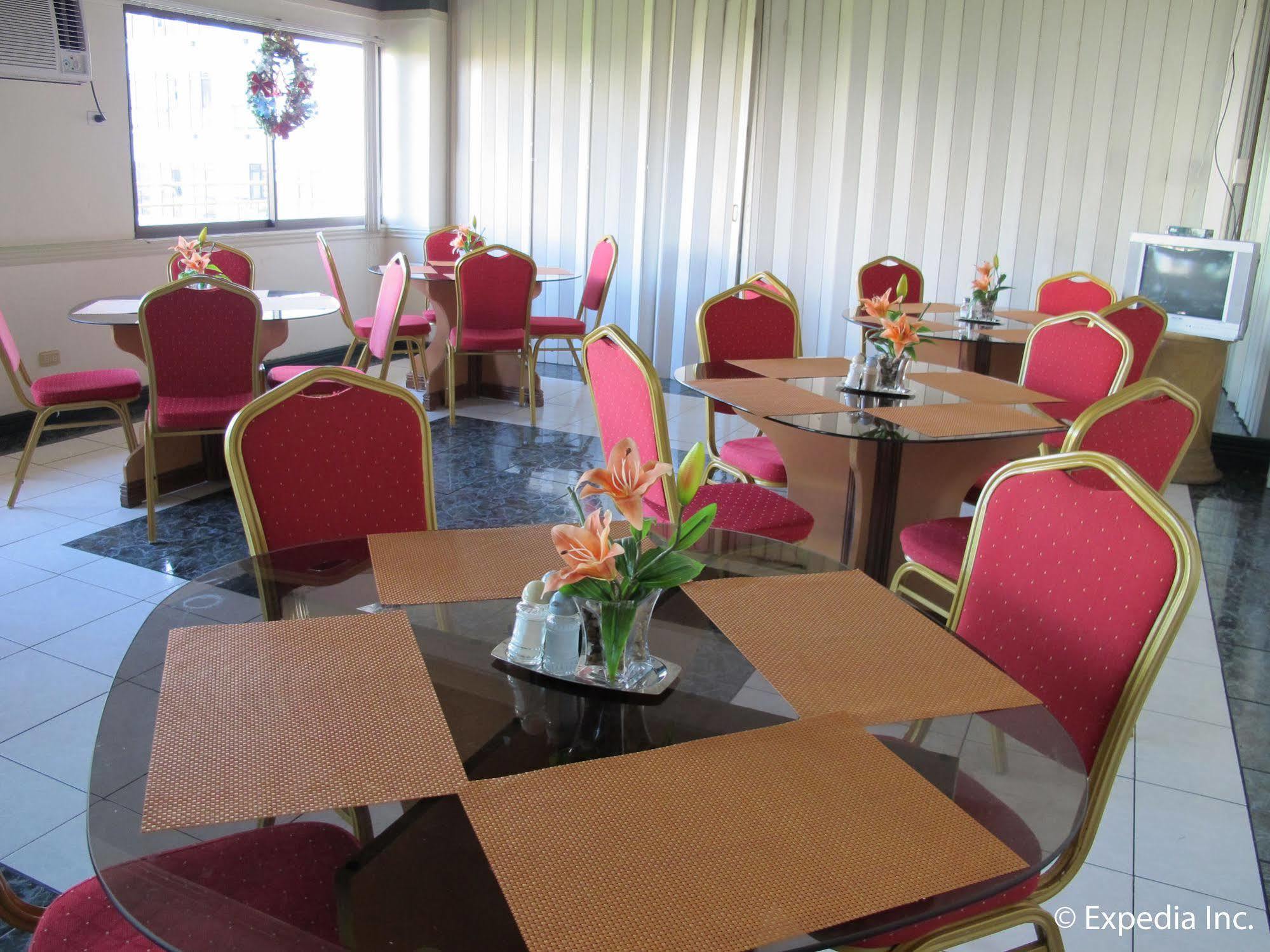 Metro Park Hotel - Cebu City Extérieur photo