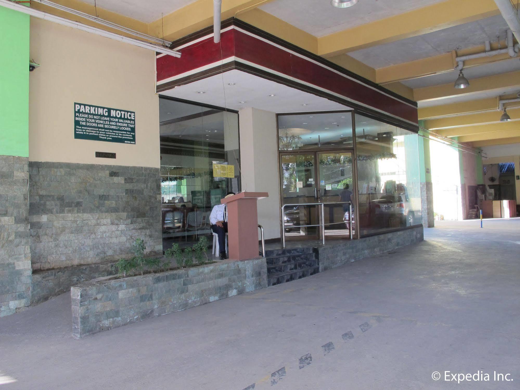 Metro Park Hotel - Cebu City Extérieur photo