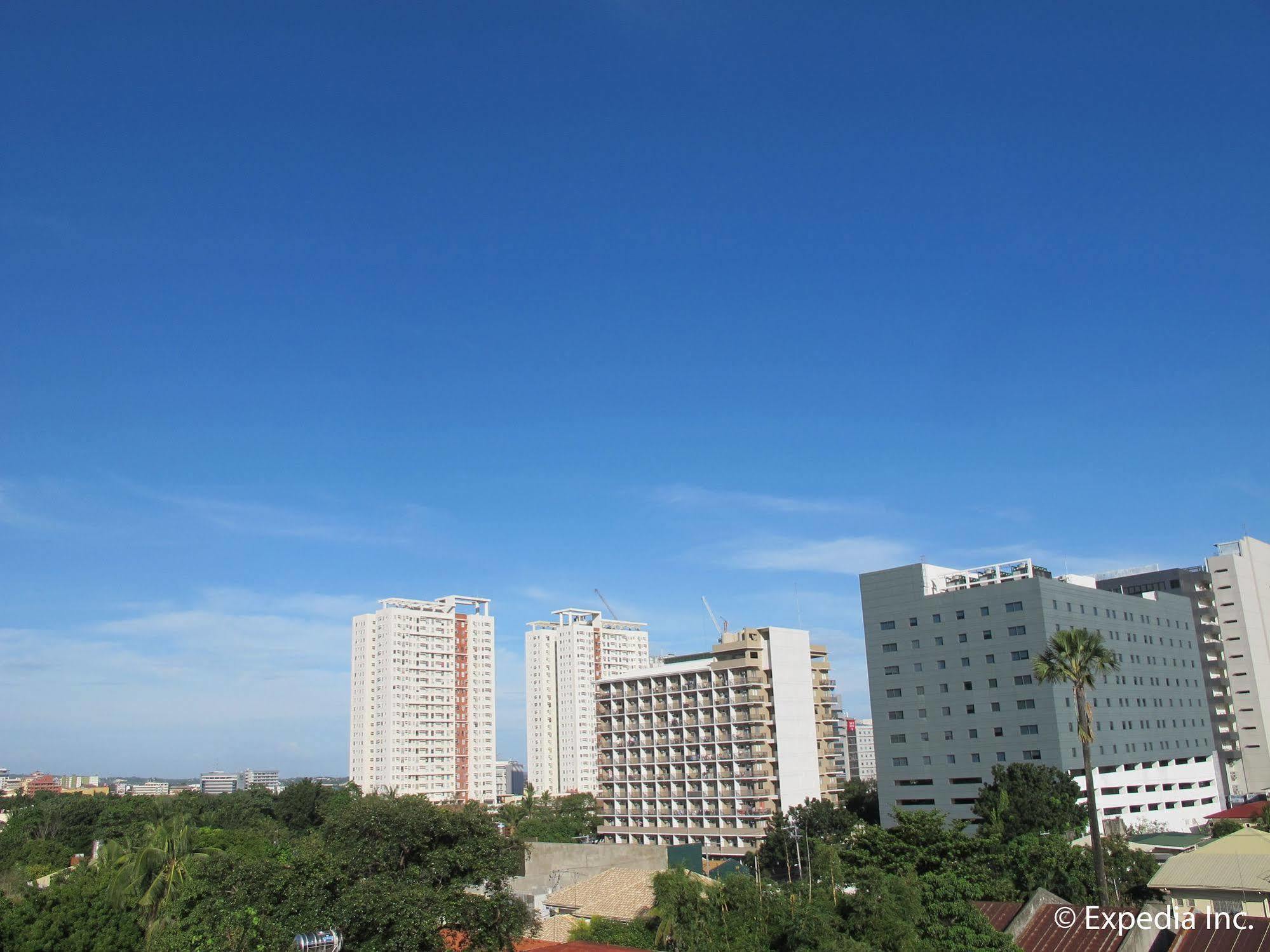 Metro Park Hotel - Cebu City Extérieur photo